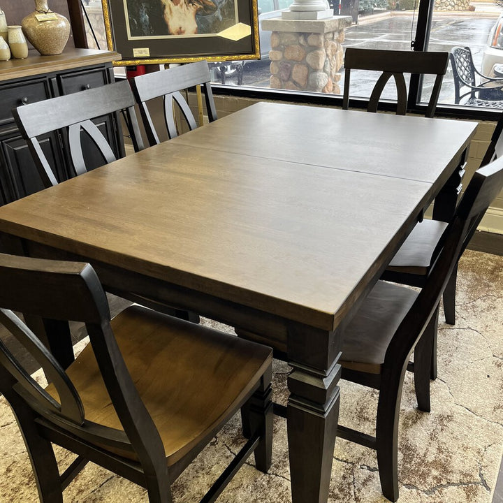(BRAND NEW) Dining Set w/ 6 Chairs