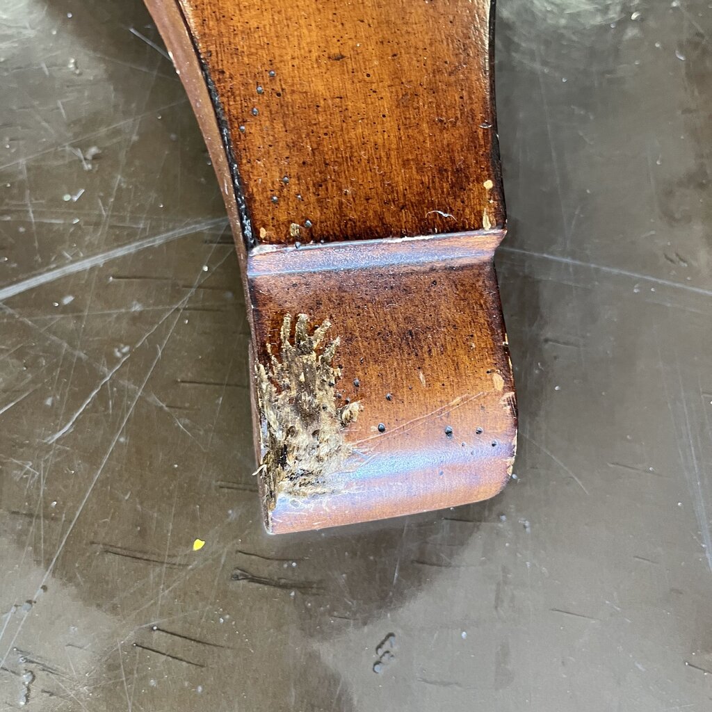 Round Side Table