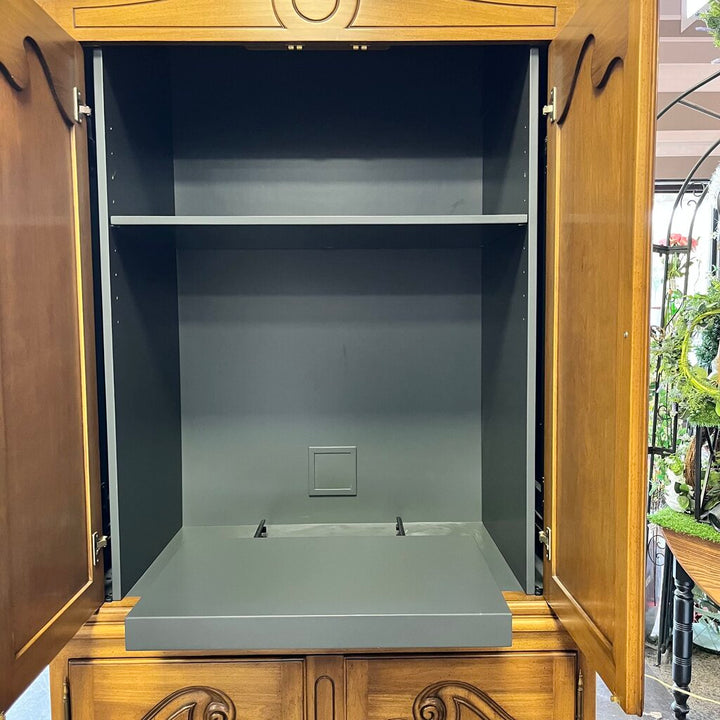 Armoire