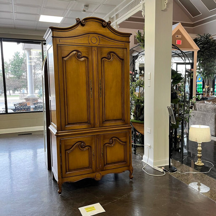 Armoire