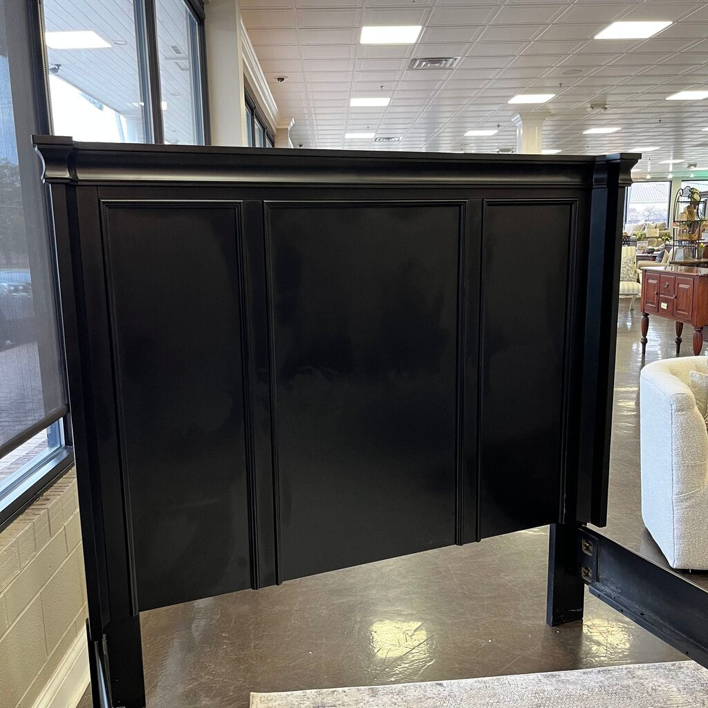 Queen Panel Bed
