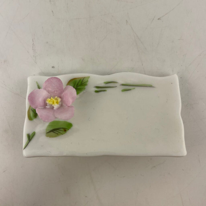Set of 6 Porcelain Flower Placecards