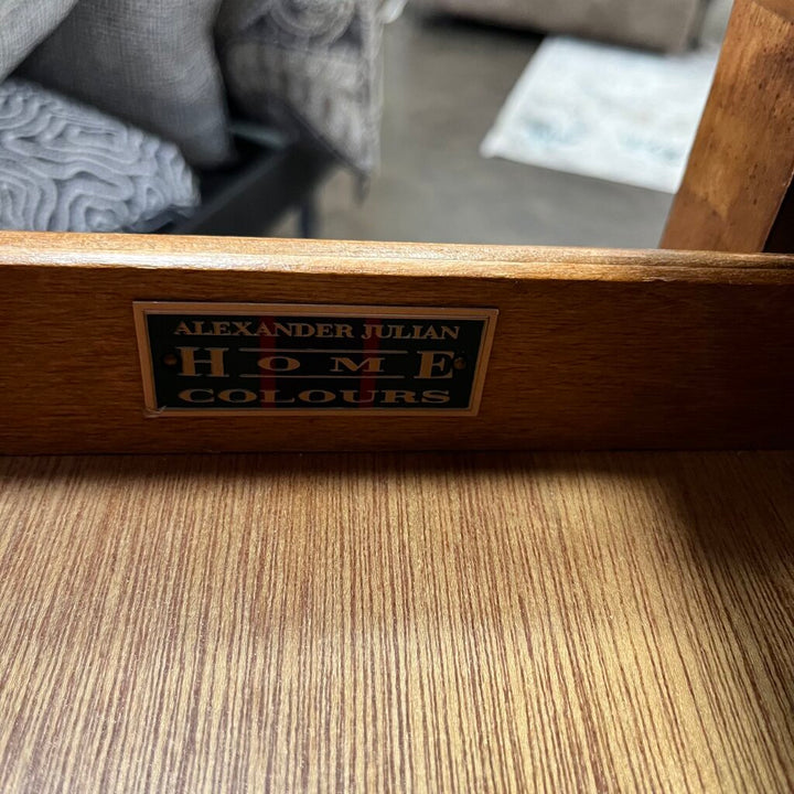 5 Drawer Night Stand w/ Pull Out