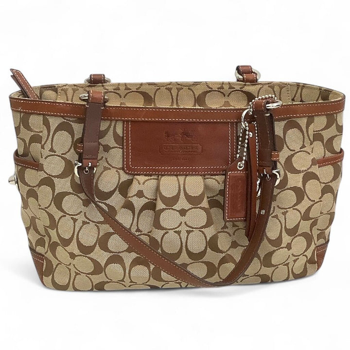 Signature C's Canvas Tote