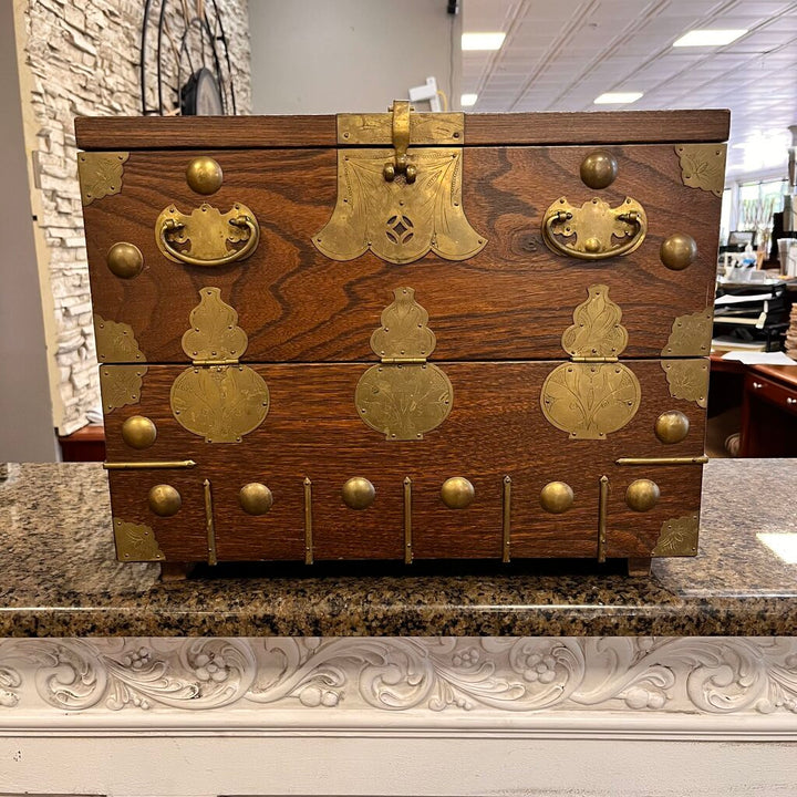 Korean Bandaji Chest