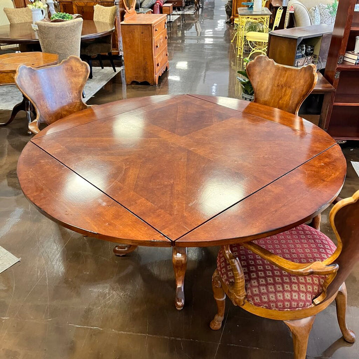 Orig Price $15000 - Drop leaf Table w/ 4 Chairs