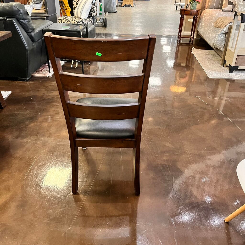 Dining Table w/ 8 Chairs