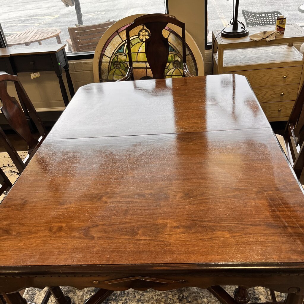 Vintage Dining Table w/ 6 Chairs