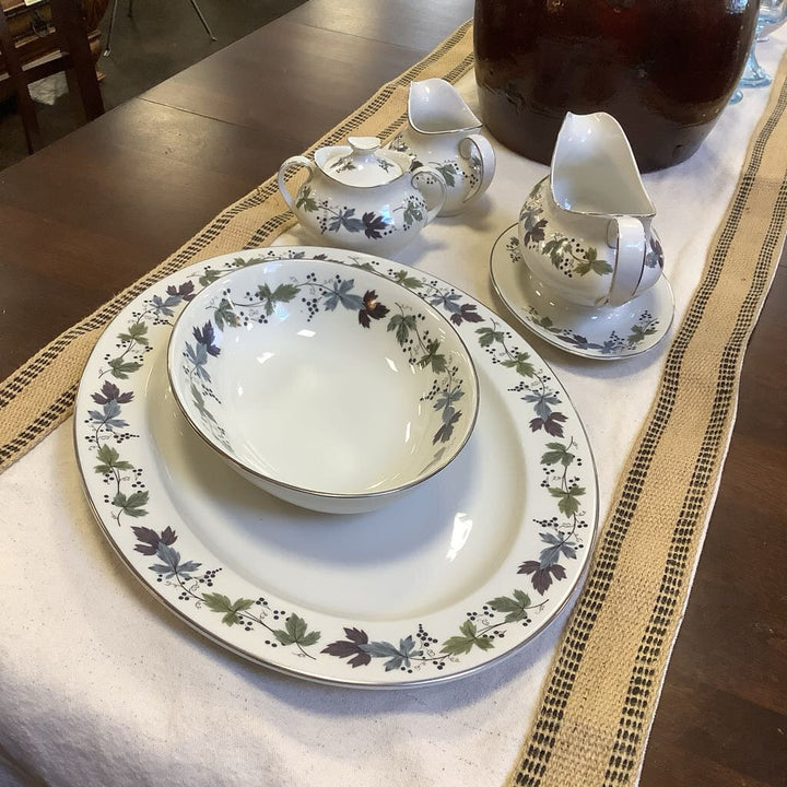 "Burgundy" 5 Pc. China Set Service for 10