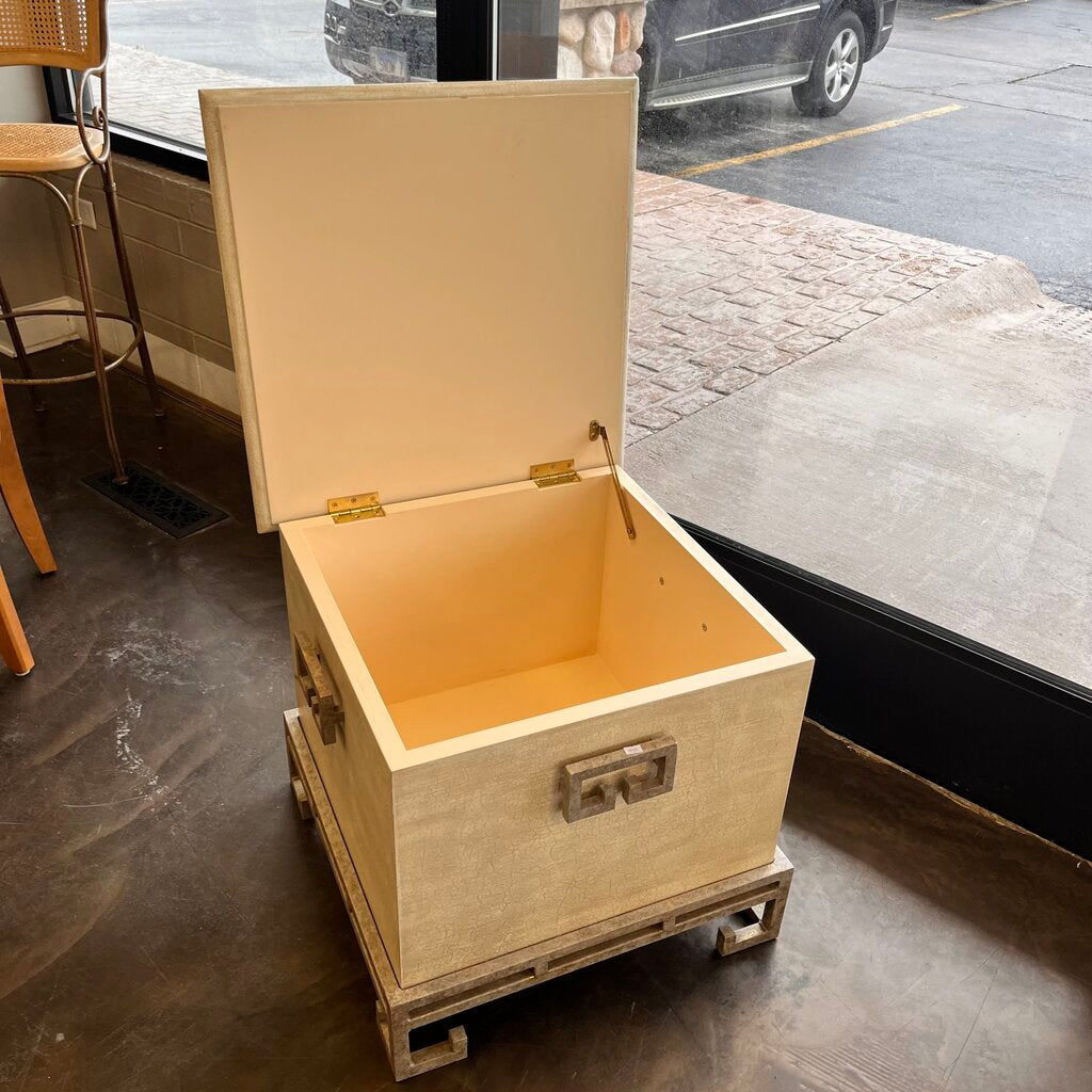 End Table w/ Storage