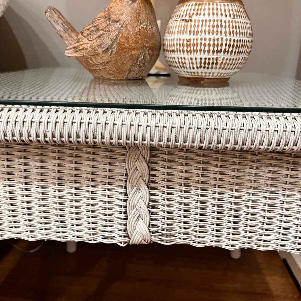 Wicker End table w/ Glass Top