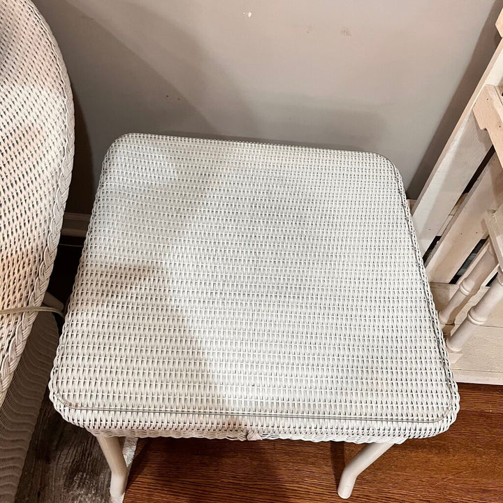 Wicker End table w/ Glass Top
