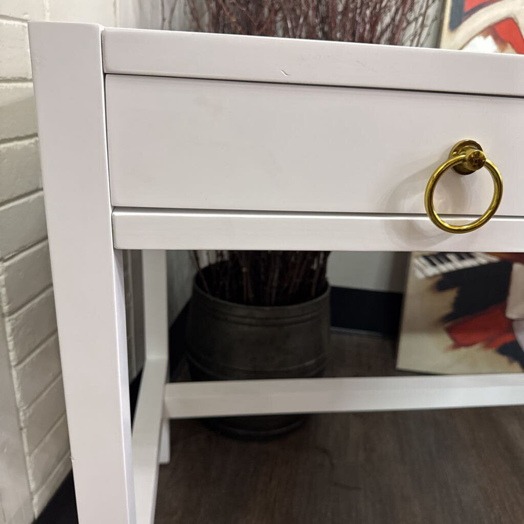 Lark 2-Drawer Desk
