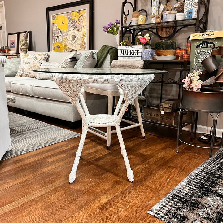 Wicker table w/ Glass Top