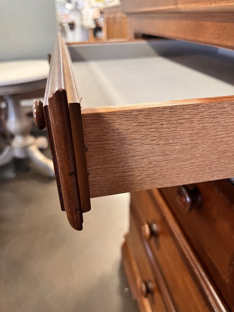 Orig Price $2000 - Dresser w/ Mirror