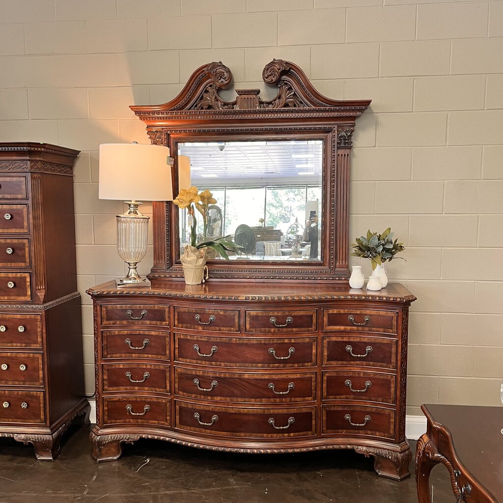 Dresser w/ Mirror