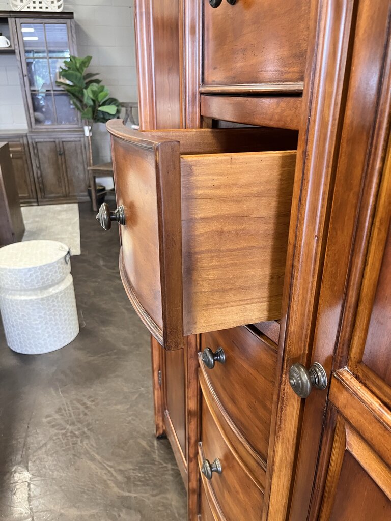 Armoire