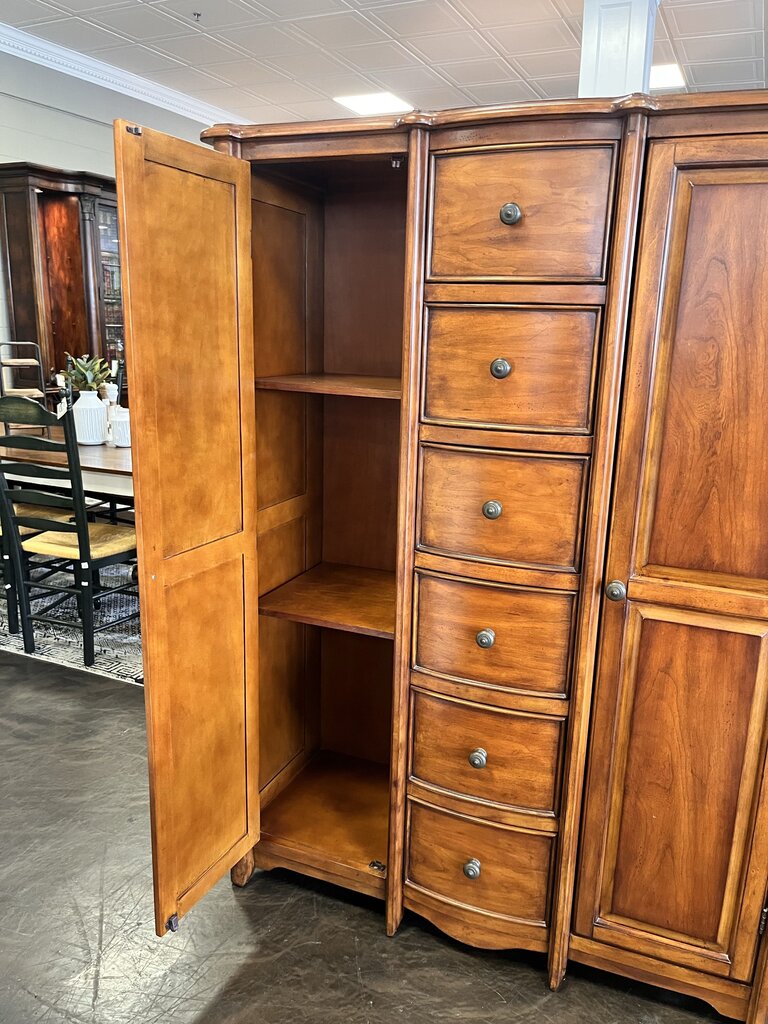 Armoire