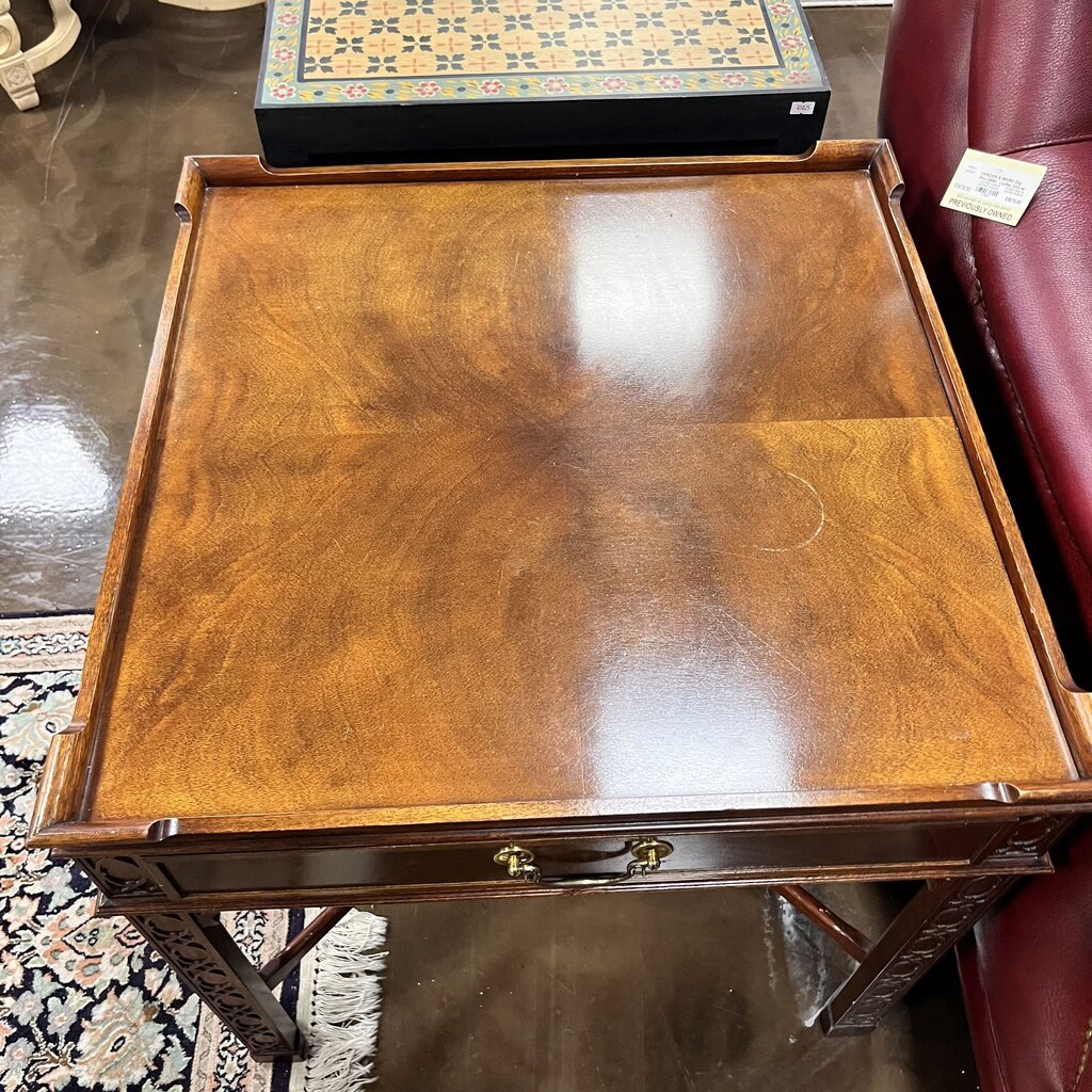 Vintage Chinese Chippendale End table