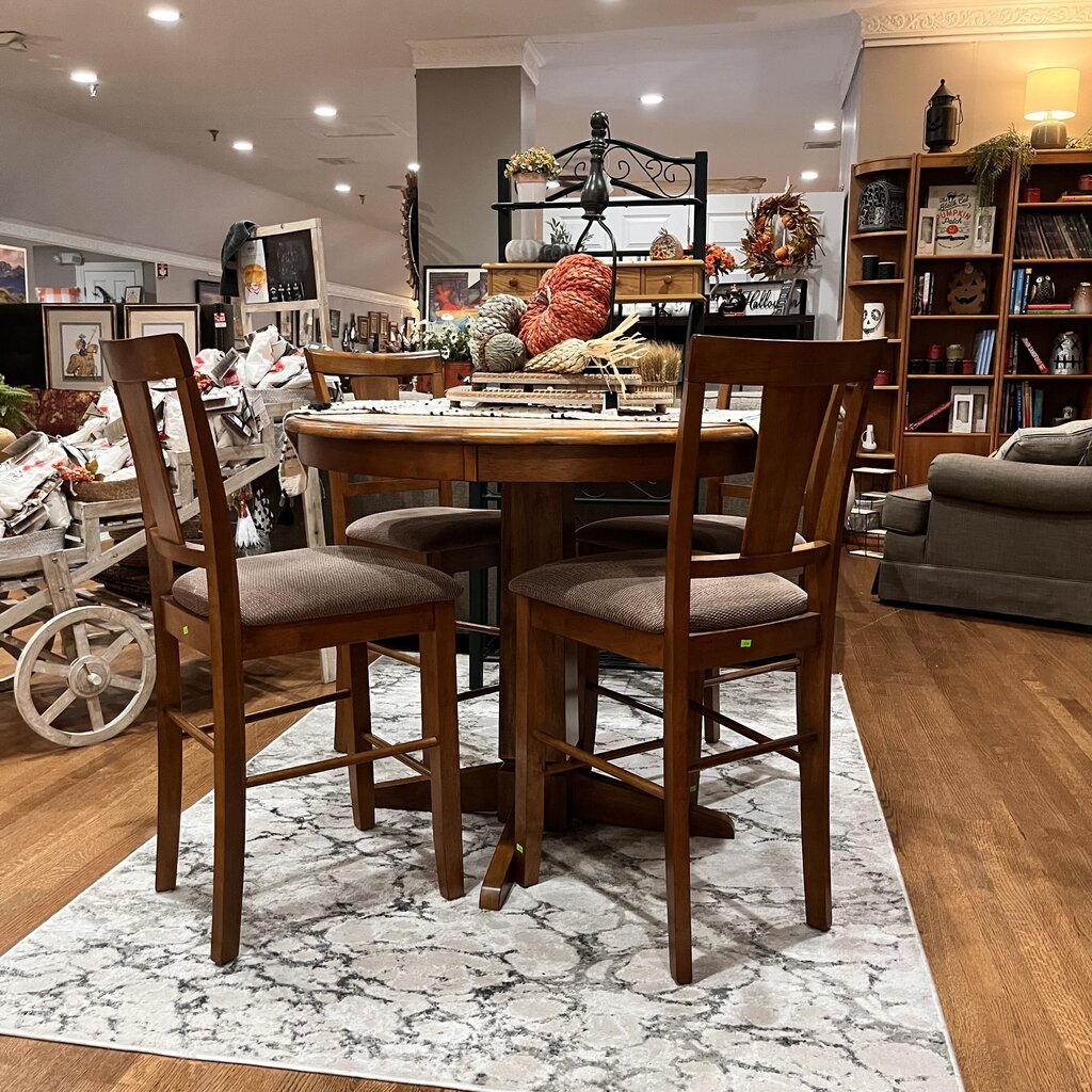 Pub Table w/ 4 Stools