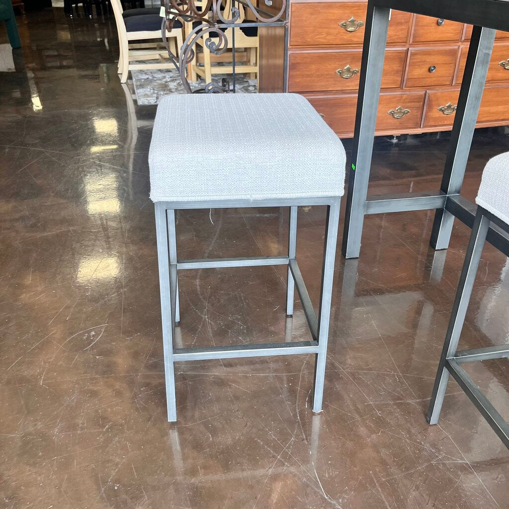 Orig Price $1700 - Console Table w/ 3 Stools