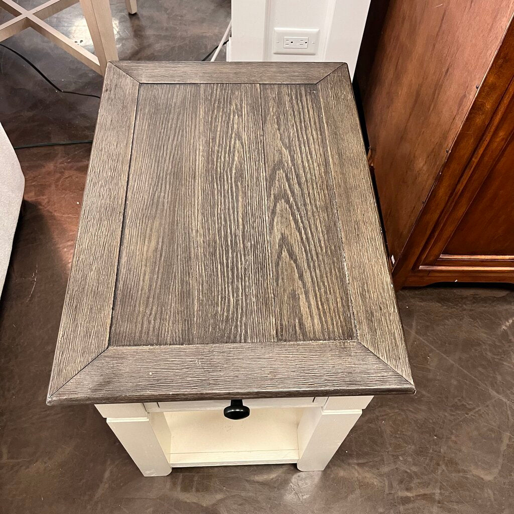 Orig Price $160 - End Table w/ Drawer