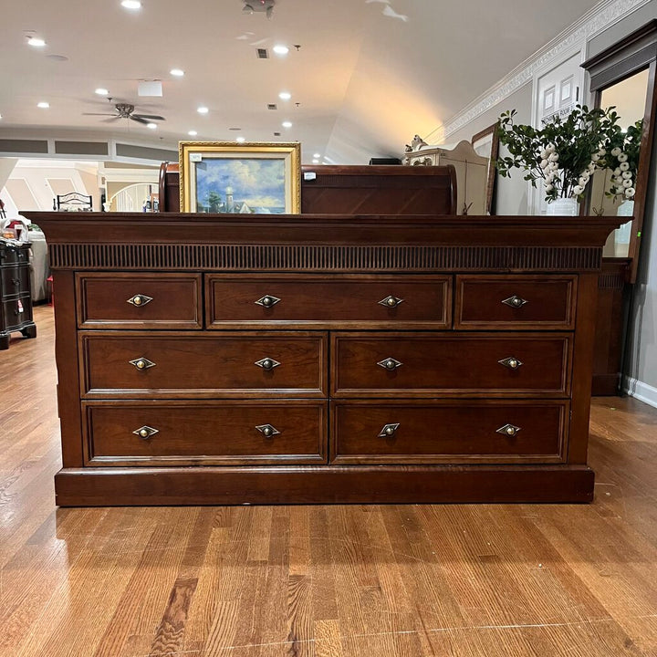 7 Drawer Dresser