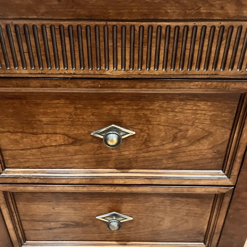 2 Drawer Night Stand
