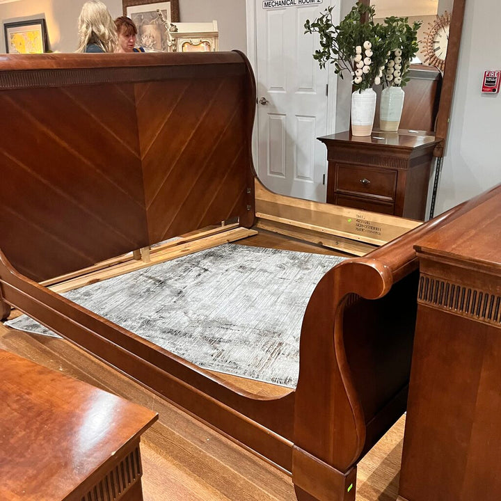 King Sleigh Bed