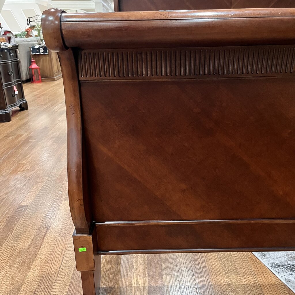 King Sleigh Bed