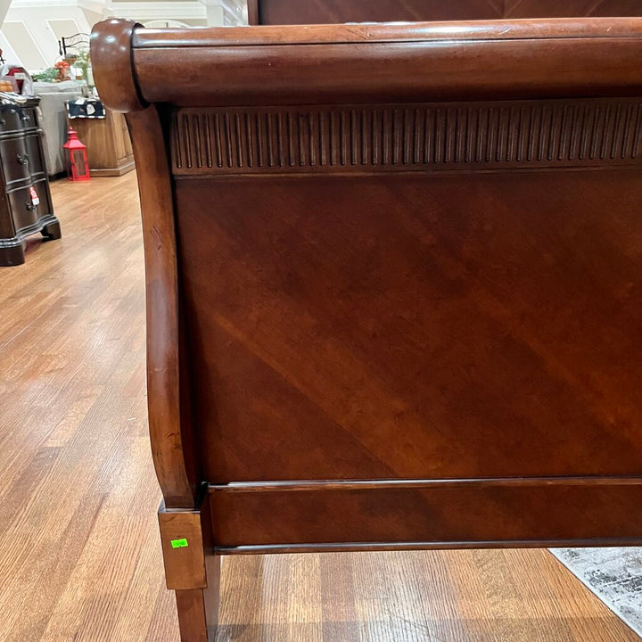 King Sleigh Bed