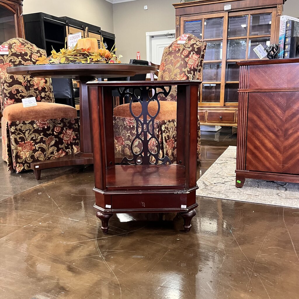Accent Table