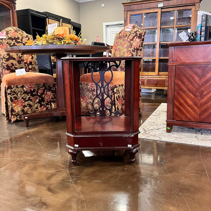 Accent Table
