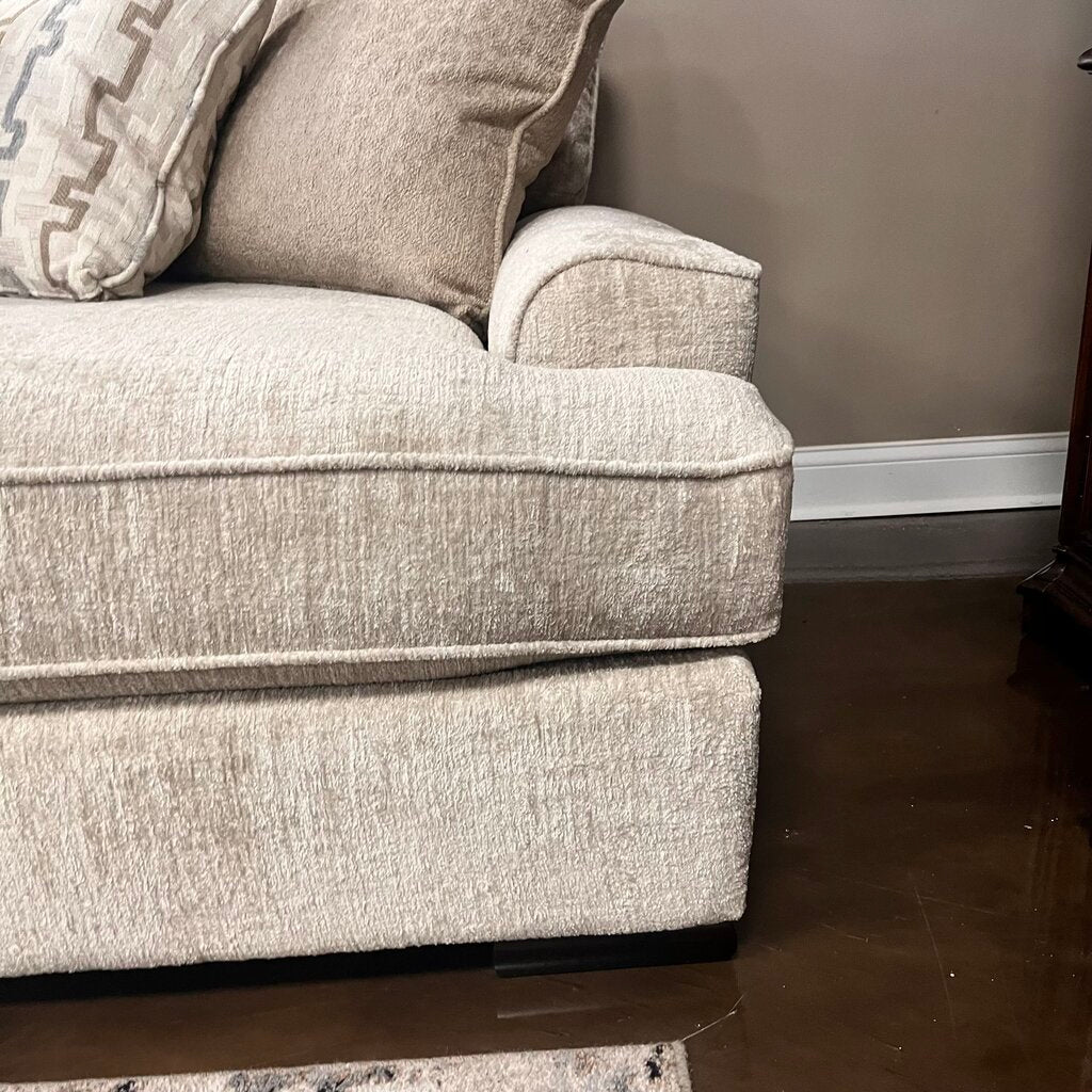 (BRAND NEW) Three Piece Corner Sectional