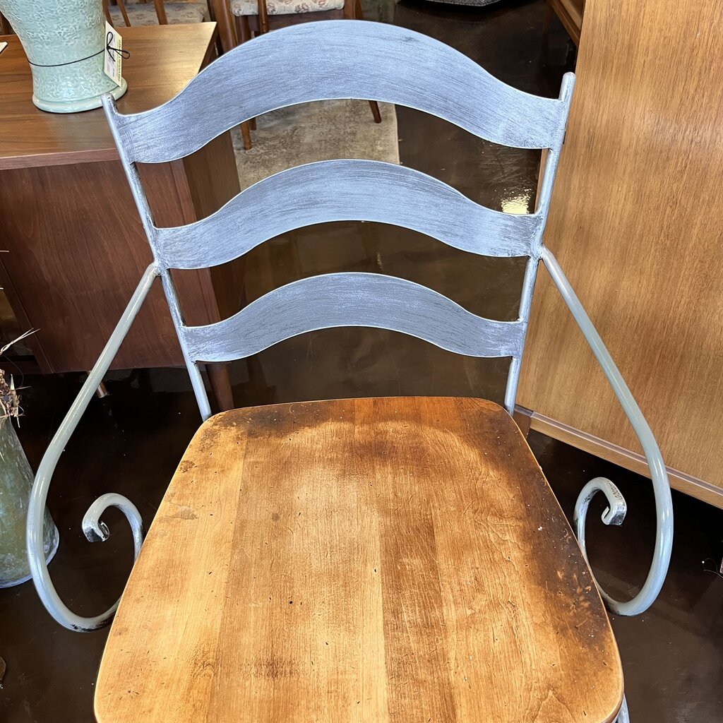 Ladder Back Bar Stool