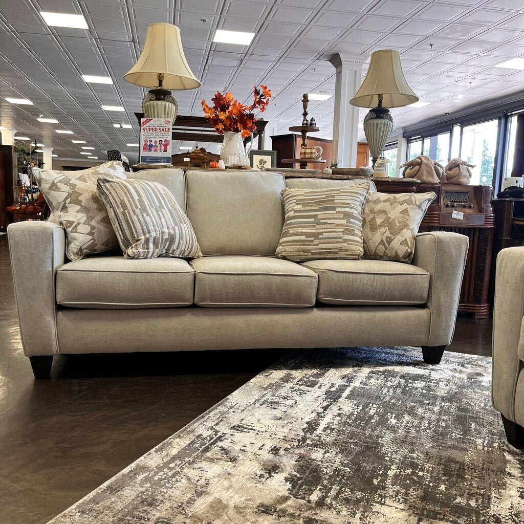 (BRAND NEW) 3 Cushion Sofa