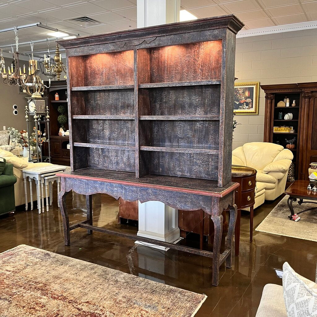 Display Hutch w/ Lights