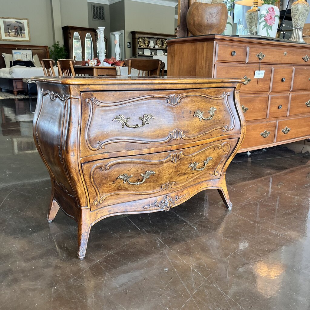 Bombay Chest