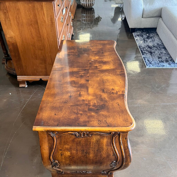 Bombay Chest