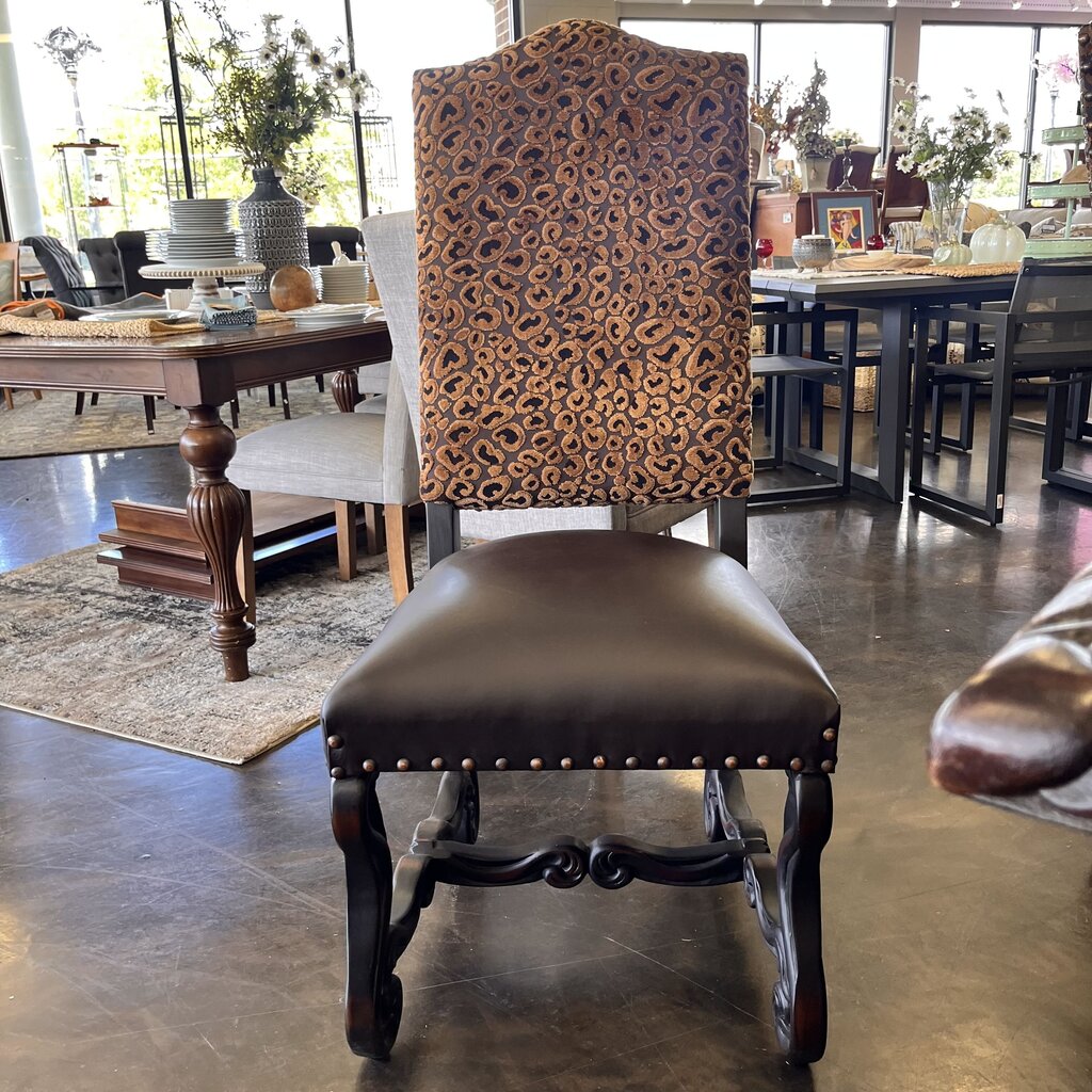 Orig Price $12000 - Ornate Dining Table w/ 8 Chairs