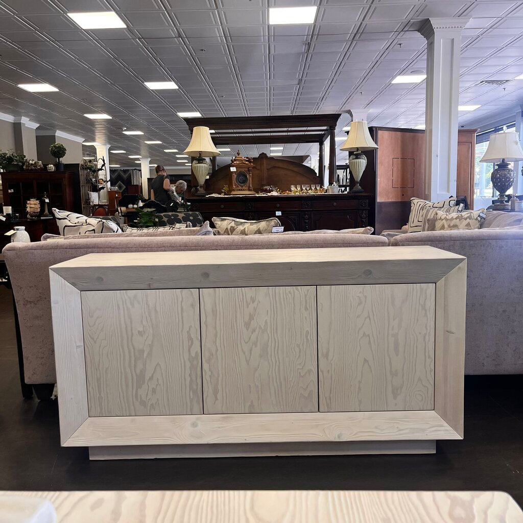 Orig Price $2000 - Buffet
