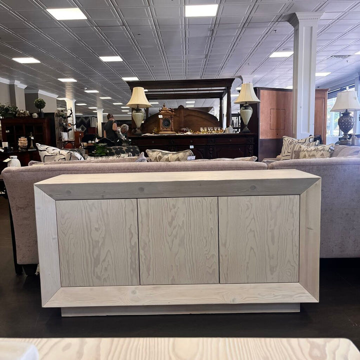 Orig Price $2000 - Buffet