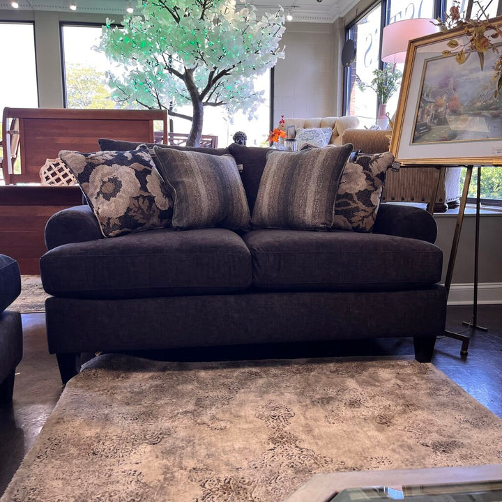 (BRAND NEW) Loveseat