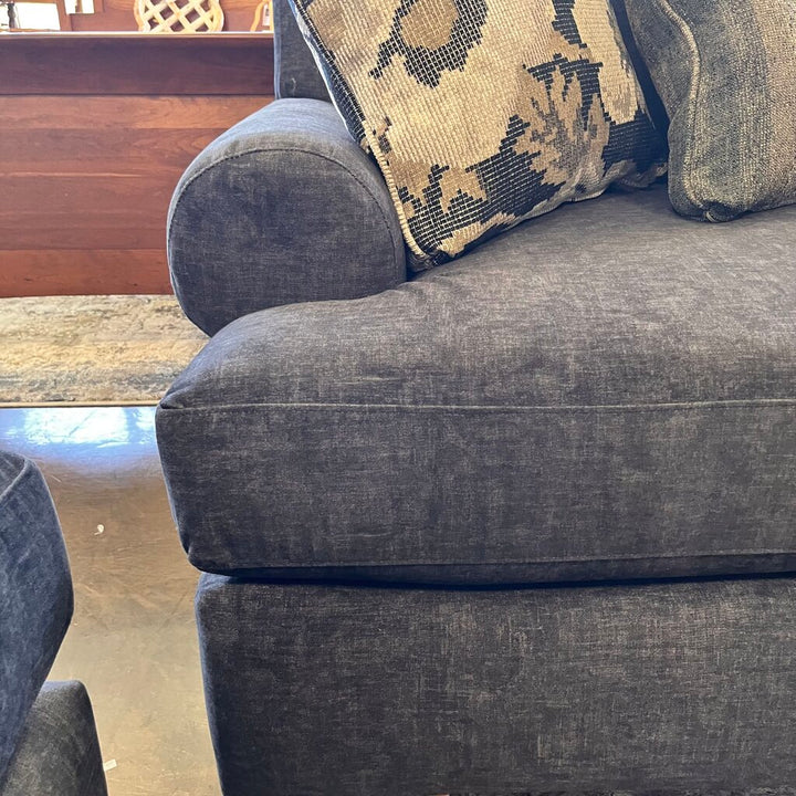 (BRAND NEW) Loveseat