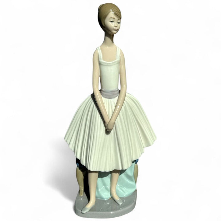 RARE Dasia Ballerina Standing Figurine #0377