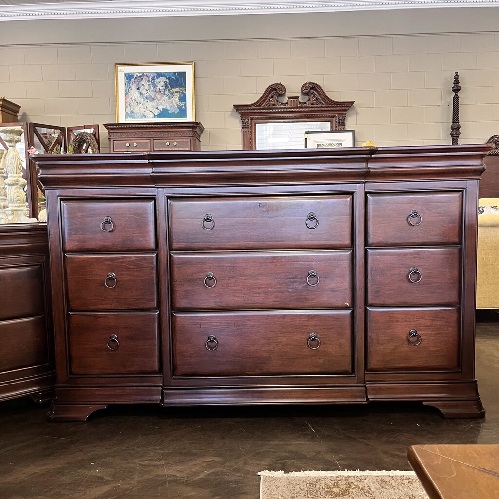 Orig Price $2410 - Dresser w/ 9 Drawers