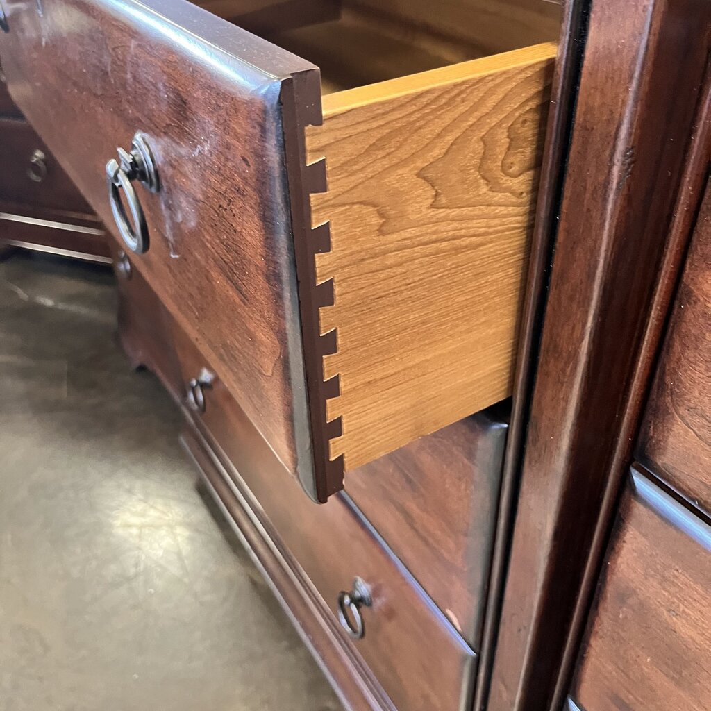 Orig Price $2410 - Dresser w/ 9 Drawers
