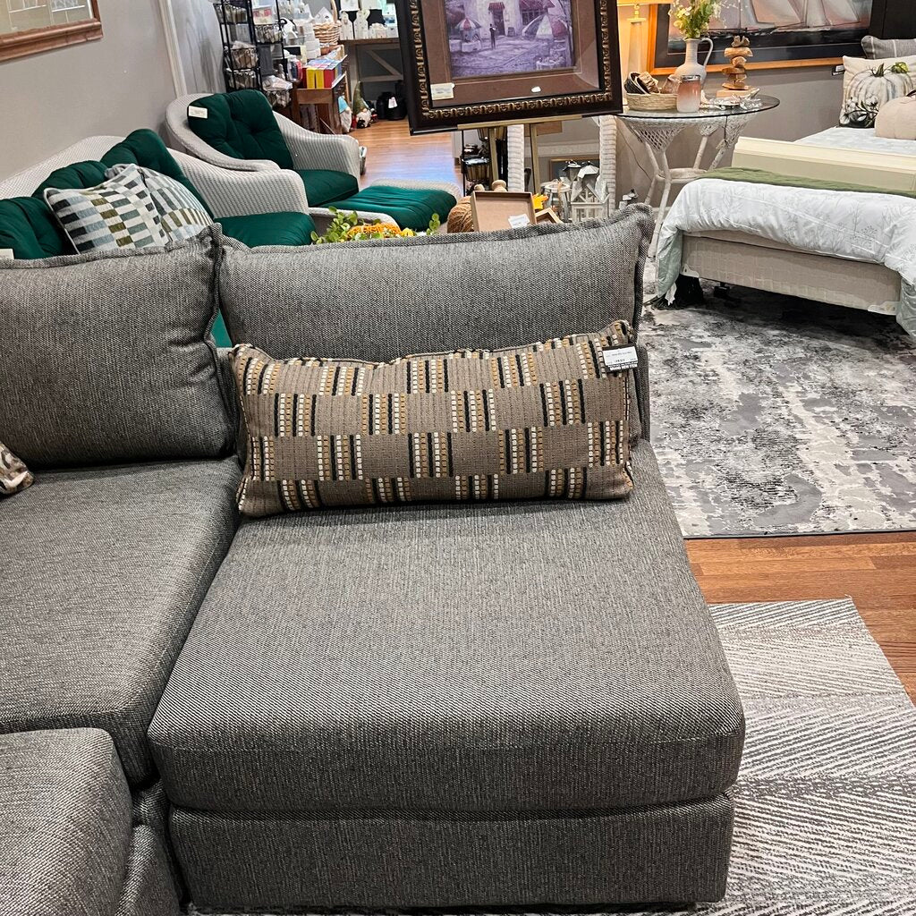 (BRAND NEW) Modular Sectional w/ Ottoman
