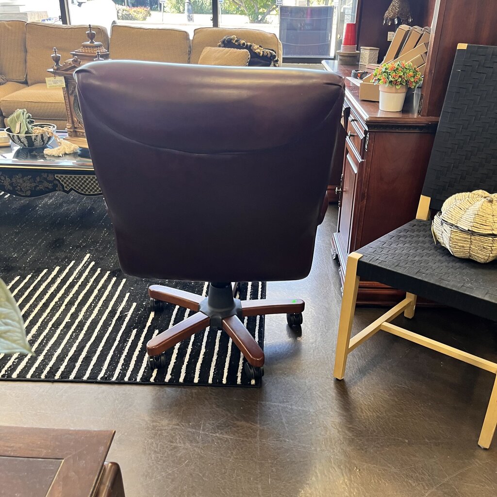 Orig Price $1500 - Executive Office Chair