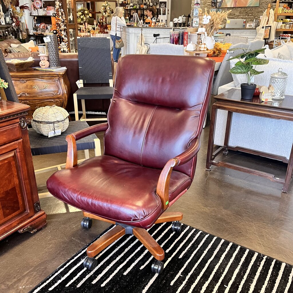 Orig Price $1500 - Executive Office Chair